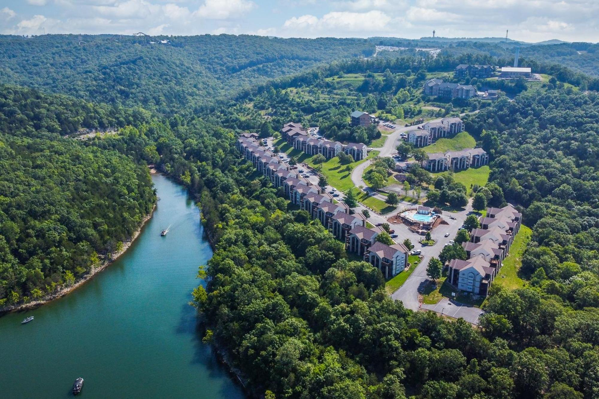 Woodpecker Watchtower Apartment แบรนสัน ภายนอก รูปภาพ