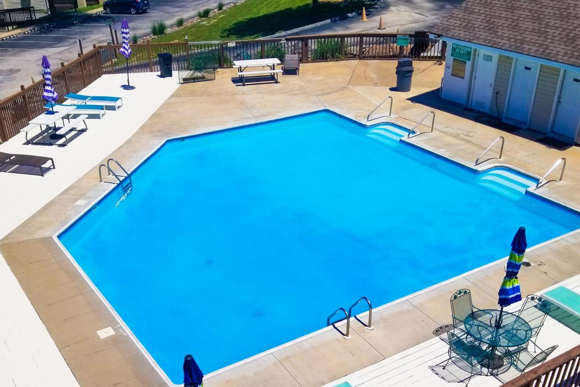 Woodpecker Watchtower Apartment แบรนสัน ภายนอก รูปภาพ
